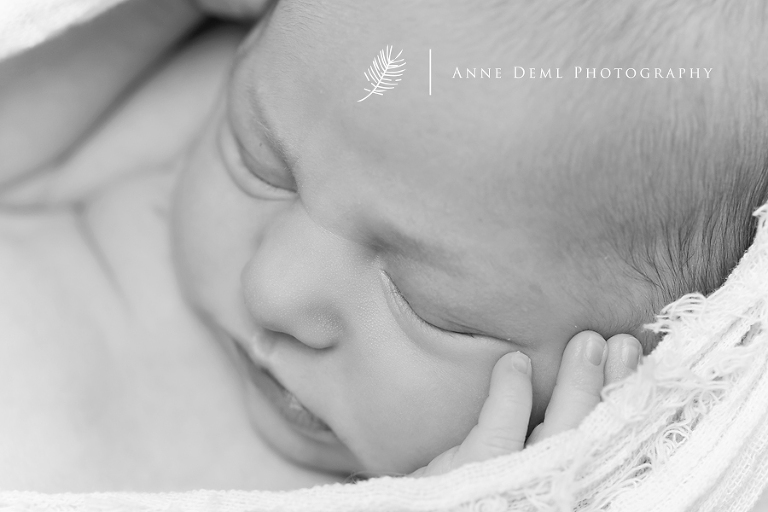 babyfotografie-in-muenchen-babyfotograf-liebevolle_und-natuerliche-babyfotos-anne-deml-greta14