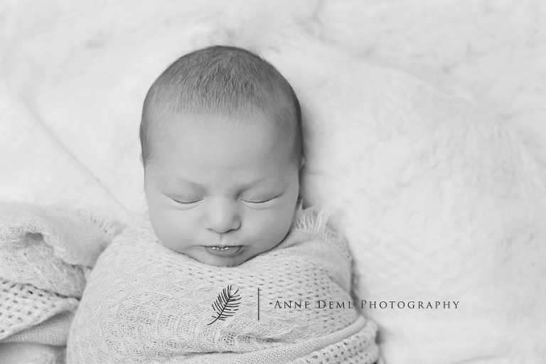 babyfotografie-in-muenchen-babyfotograf-liebevolle_und-natuerliche-babyfotos-anne-deml-greta9