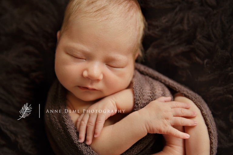 niedliche_babyfotos_muenchen_hebamme_geburt_fotostudio_babyfotograf_ingolstadt_freising_anne_deml_fotografie_marlene9
