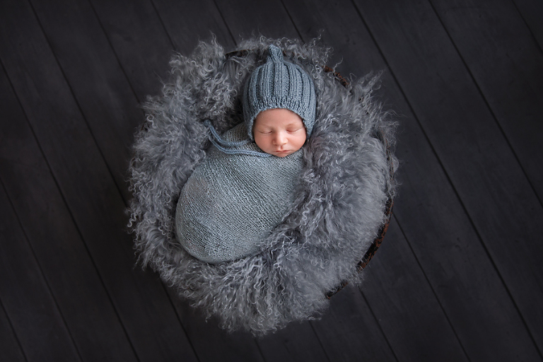 babyfotograf_neugeborenenfotos_geburt_krankenhaus_hebamme_muenchen_ingolstadt_anne_deml-lucca2