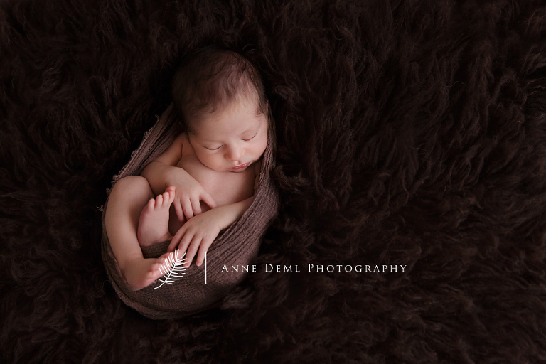 babyfotografie_fuer_suesse_gefuehlvolle_babyfotos_in_bayern_anne_deml_fotografie_lucca14