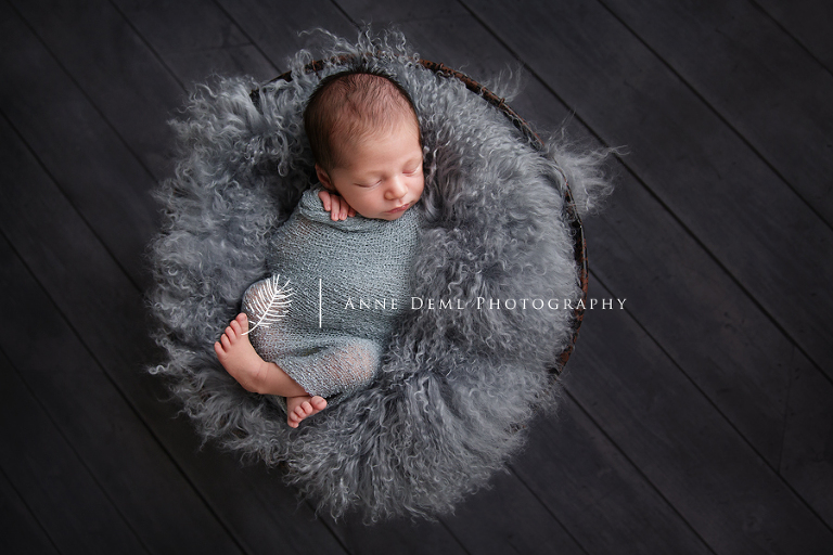 dein_babyfotograf_in_muenchen_ingolstadt_augsburg_gefuehlvolle_babyfotos_lucca10