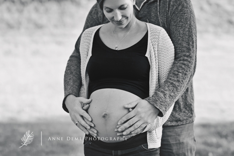 Schwangerschaftsfotografie_schwangerschaftsshooting_babybauchfotos_muenchen_anne_deml_babybauchfotografie_babyfotograf_schwangerschaft_geburt_hebamme_krankenhaus_nina7