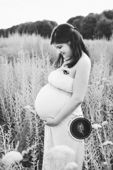 babybauch_drillinge_babybauchfotos_schwangerschaftsshooting_muenchen_freising_ingolstadt_augsburg_draussen_anne_deml_ungezwungene_babybauchbilder_hana11