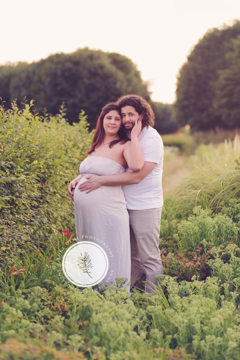 babybauch_drillinge_schwangerschaftsshooting_schwangerschaftsfotos_babybauchshooting_anne_deml_fotostudio_geburt_krankenhaus_hebamme_muenchen_freising_ingolstadt_hana