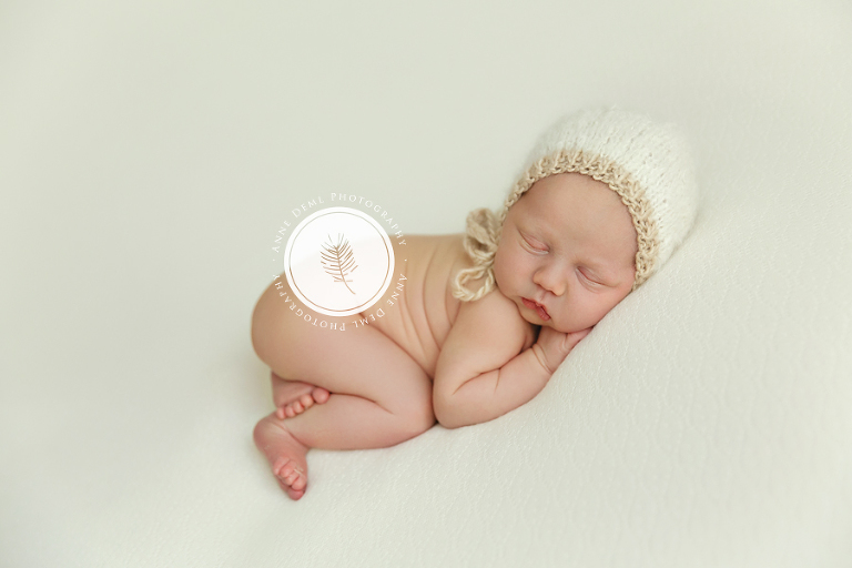 besondere_babyfotos_neugeborenenfotos_babyfotograf_babyfotografie_muenchen_anne_deml_geburt_neugeborene_hebamme_krankenhaus_laura2