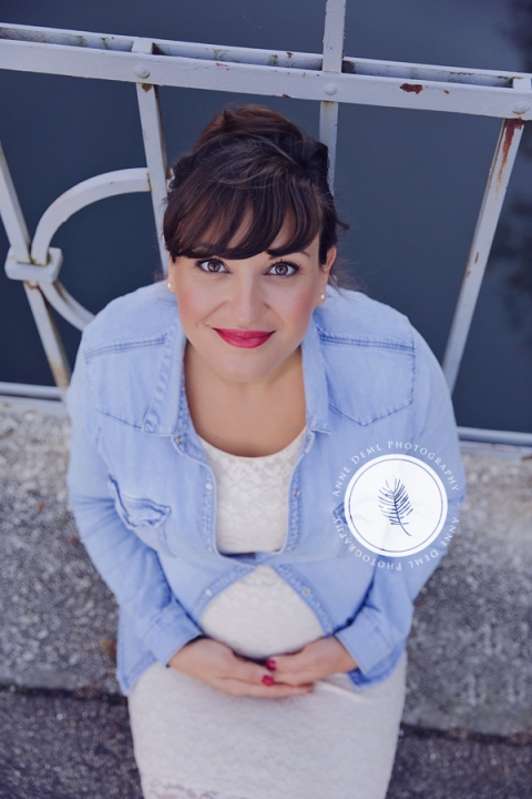 natuerliche_babybauchfotografie_muenchen_anne_deml_schwangerschaftsfotos_geburt_krankenhaus_schwanger_hebamme_fotostudio_babyfotograf_jacueline_4