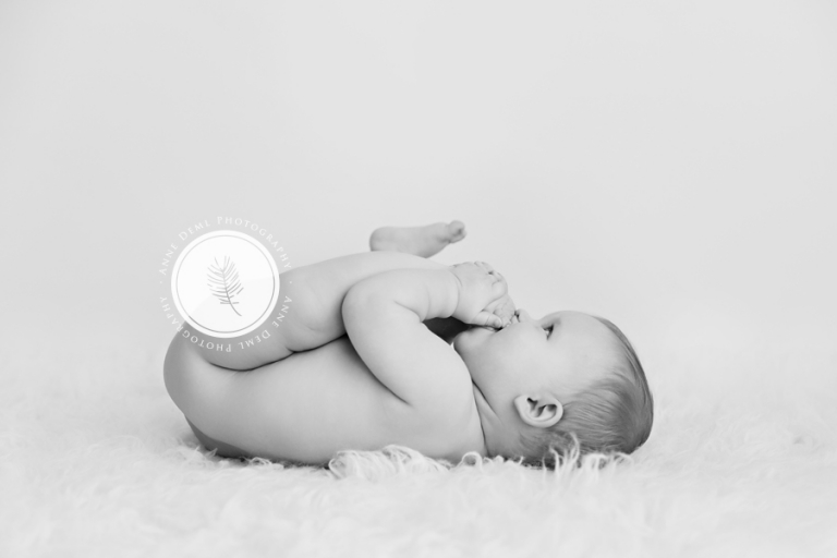 natuerliche_babybilder_babyshooting_babyfotografie_babyfotograf_fotostudio_babyzimmer_fotoatelier_anne_deml_fotografie_muenchen_freising_ingolstadt_augsburg_emma_19