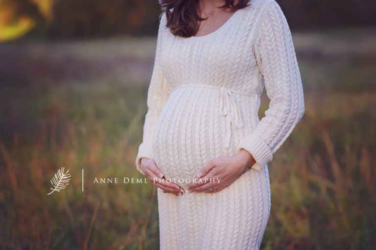 schwangerschaftsfotos_ungestellt_natur_outdoor_babyfotograf_anne_deml_hebamme_geburt_krankenhaus_babybauchbilder_melanie_16