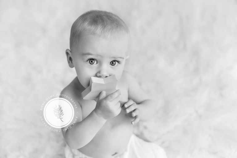 besondere_liebevolle_babyfotos_baby_fuenf_monate_babyshooting_im_fotostudio_anne_deml_fotografie_professionell_babyfotografin_muenchen_augsburg_freising_marie_11