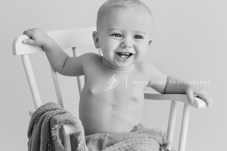 besondere_liebevolle_babyfotos_baby_fuenf_monate_babyshooting_im_fotostudio_anne_deml_fotografie_professionell_babyfotografin_muenchen_augsburg_freising_marie_14