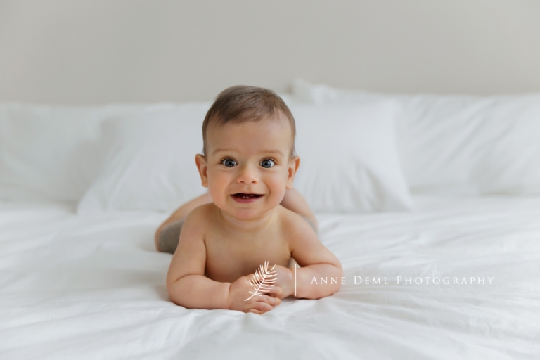 fotostudio_babyfotografie_babyfotos_niedlich_suess_baby_muenchen_ingolstadt_freising_ungestellte_natuerliche_babybilder_leon_14