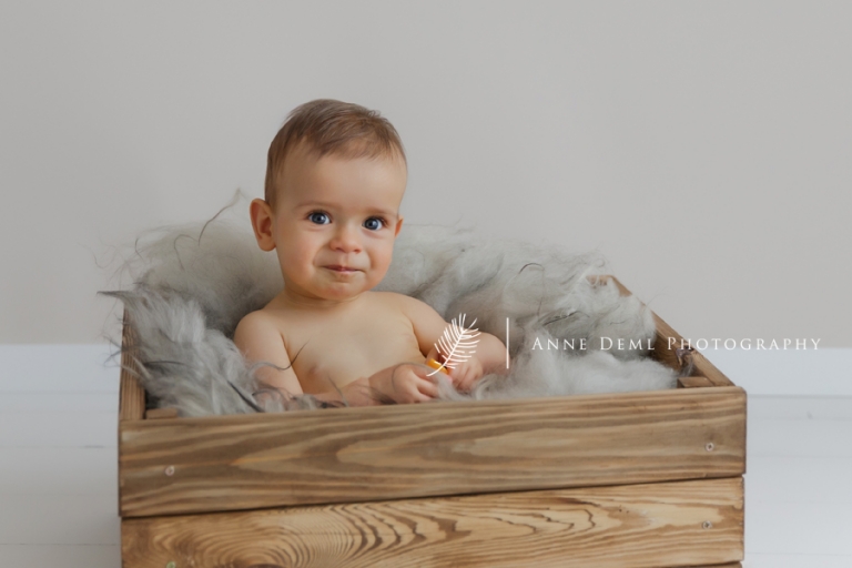 fotostudio_babyfotografie_babyfotos_niedlich_suess_baby_muenchen_ingolstadt_freising_ungestellte_natuerliche_babybilder_leon_15