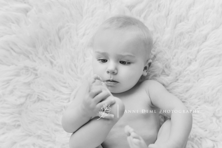 liebevolle_natuerliche_ungezwungene_babyfotografie_babyfotos_muenchen_augsburg_anne_deml_fotostudio_babybilder_marie_17