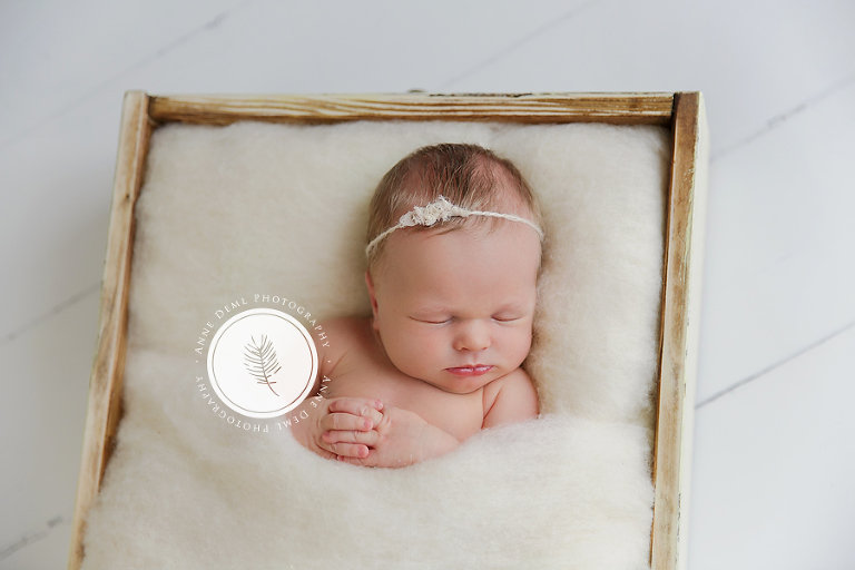 besondere_erinnerungen_babyfotos_muenchen_babyfotograf_anne_deml_freising_ingolstadt_krankenhaus_geburt_hebamme_charlotte_010