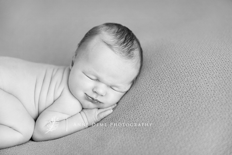 besondere_erinnerungen_babyfotos_muenchen_babyfotograf_anne_deml_freising_ingolstadt_krankenhaus_geburt_hebamme_charlotte_8