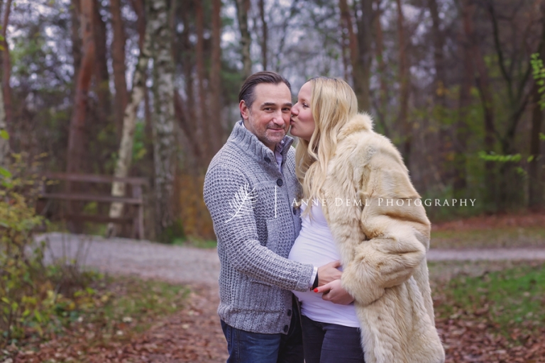 ungezwungene_natuerliche_babybauchfotos_babybauchfotografie_schwangerschaftsbilder_baby_schwanger_anne_deml_fotografie_muenchen_melanie_4