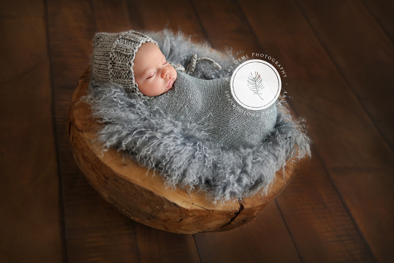 neugeborenenfotos_augsburg_neugeborenenfotograf_muenchen_neugeborenenshooting_geburt_hebamme_anne_deml_fotografie_babyfotograf_freising_suesse_babybilder_muenchen_mio_8