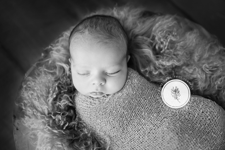professioneller_babyfotograf_babyfotos_babybilder_fresing_babyshooting_neugeborene_anne_geddes_geburt_eltern_baby_mio_12