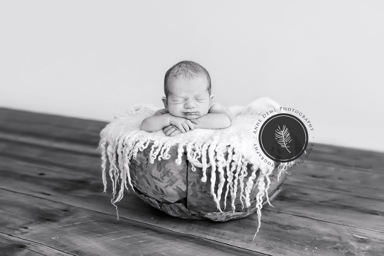 baby_babybilder_augsburg_babyfotograf_babyshooting_anne_deml_fotostudio_babyfotografie_besondere_neugeborenenbilder_krankenhaus_geburt_hebamme_paul_12