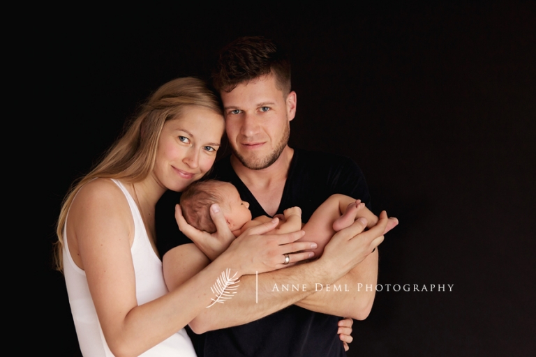 neugeborenenfotos_babyshooting_muenchen_besondere_babybilder_anne_deml_babyfotografie_fotostudio_sara_15