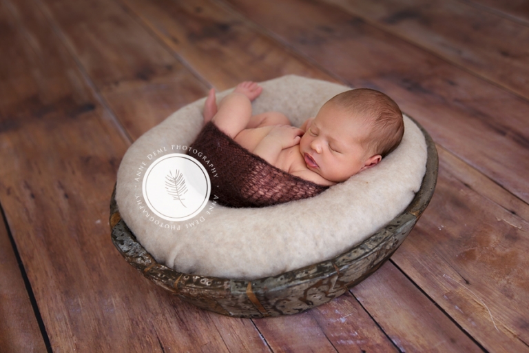 besondere_babyfotos_babyshooting_anne_deml_muenchen_babyfotograf_babyzimmer_clara_6