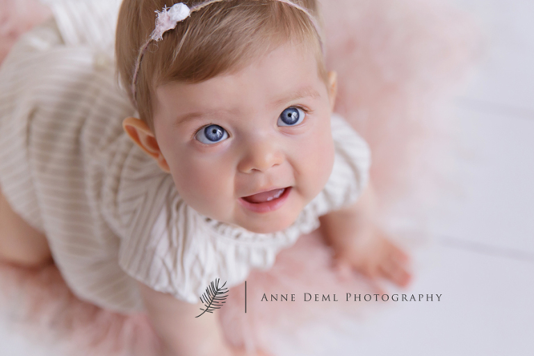 babyshooting_muenchen_babyfotografin_anne_deml_augsburg_bayern_professionelle_babyfotos_isabell_5