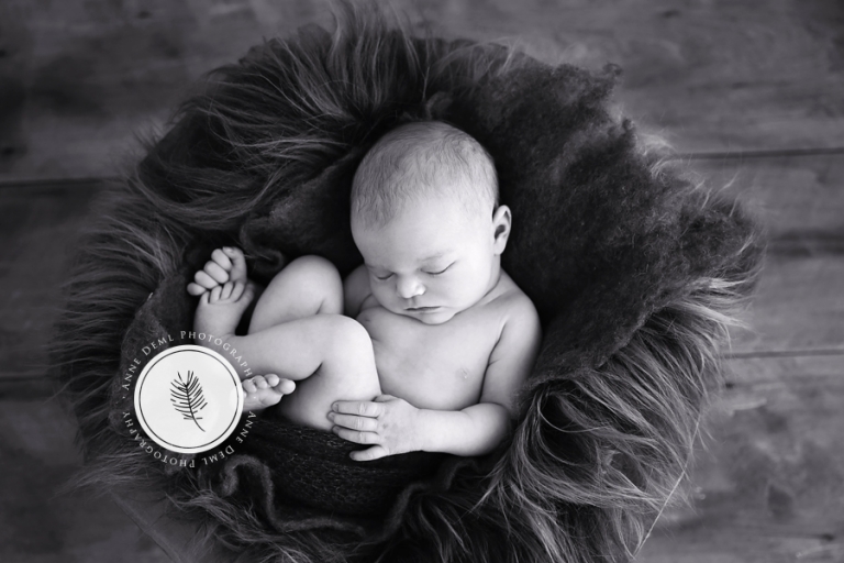 suesse_babybilder_neugeborene_hebamme_muenchen_augsburg_freising_anne_deml_mia_9