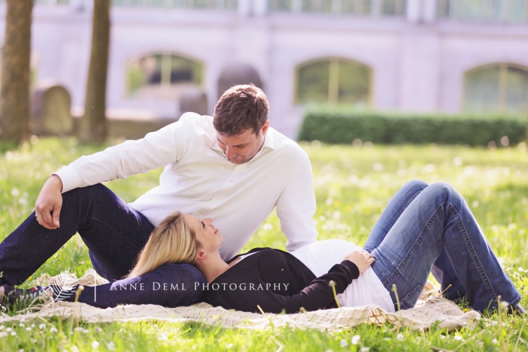ungezwungene_babybauchfotos_schwangerschaftsshooting_babyfotograf_anne_deml_schwanger_geburt_kathrin_9