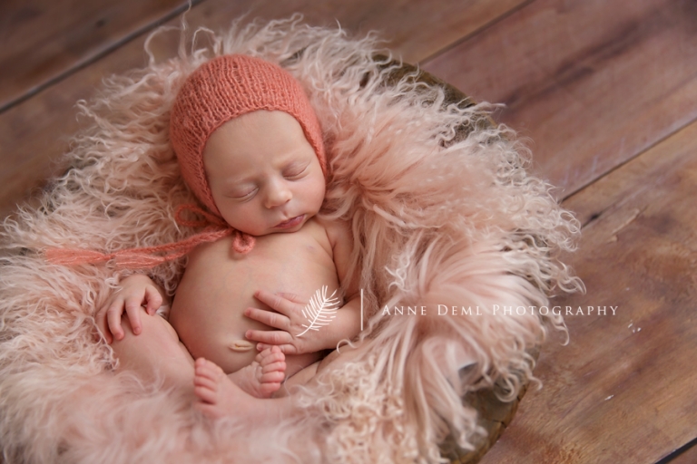 professionelle_babyfotografie_neugeborenenfotos_augsburg_fotostudio_freising_geburt_hebamme_krankenhaus_babyshooting_zoe_11