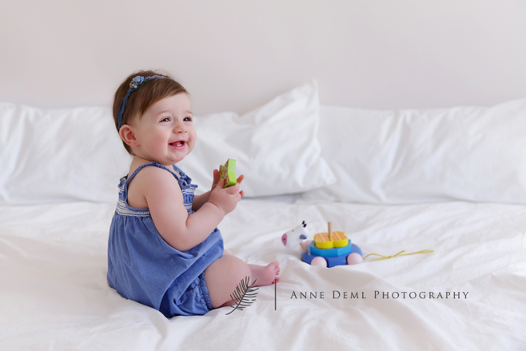 niedliche_babybilder_augsburg_babyshooting_anne_deml__babyfotografie_julie_3