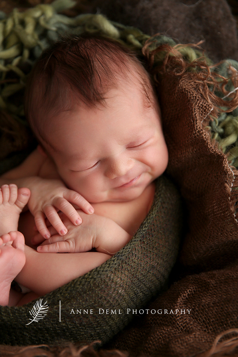 neugeborenenbilder_babyfotografin_anne_deml_augsburg_fotostudio_babyfotografie_muenchen_einzigartige_erinnerungen_raphael_12