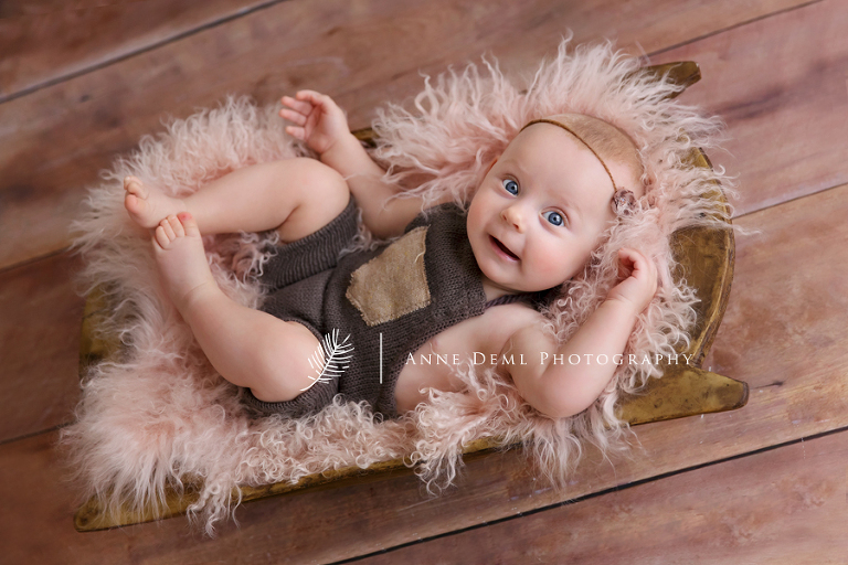 suesse_babybilder_augsburg_freising_babyfotograf_anne_deml_professionelle_babyfotos_fotostudio_babyshooting_zoe_06