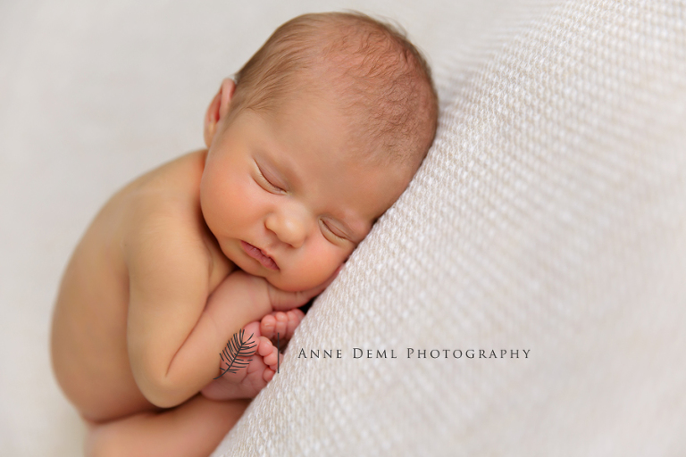 besondere_neugeborenenfotos_hebamme_geburt_krankenhaus_muenchen_babyshooting_freising_laia10