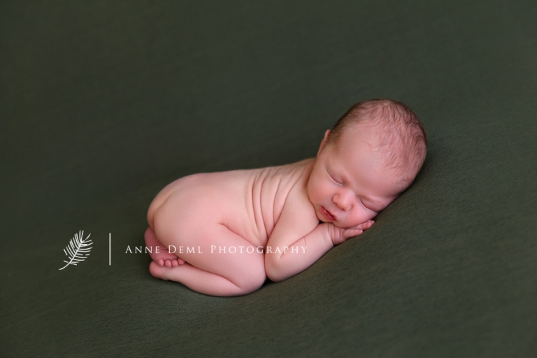 babyfotografie_freising_anne_deml_babyfotograf_muenchen_neugeborenenbilder_professionelles_babyshooting_augsburg_moritz_03