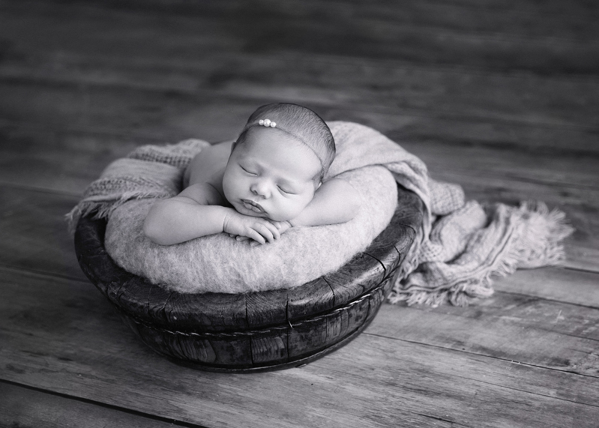 babyfotografin münchen neugeborenenshooting fotostudio
