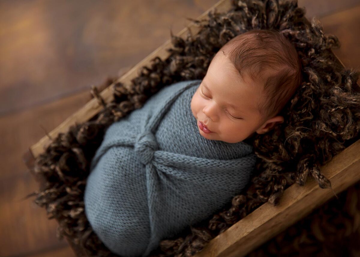 newbornshooting münchen neugeborenenshooting newborn shooting babyfotograf